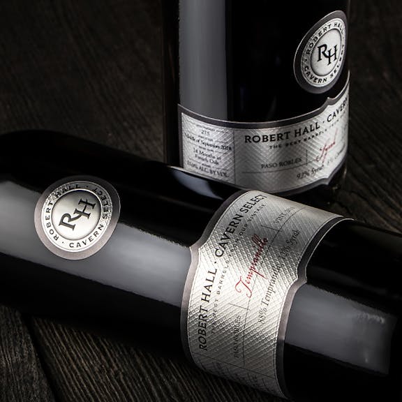 Robert Hall-Cavern Select Wine Label Design